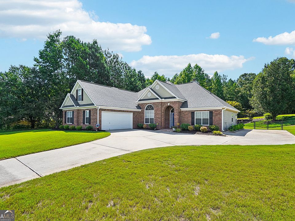 1st image of 1404 Shingle Way