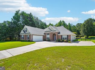 1404 Shingle Way, McDonough, GA 30252
