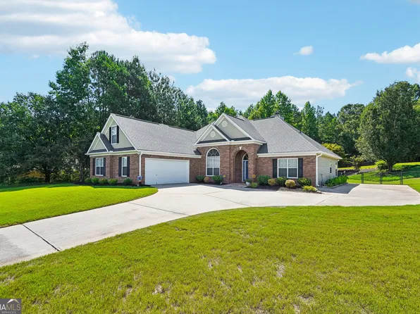 1404 Shingle Way, McDonough, GA 30252