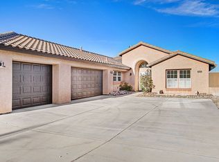 57248 Selecta Ave, Yucca Valley, CA 92284