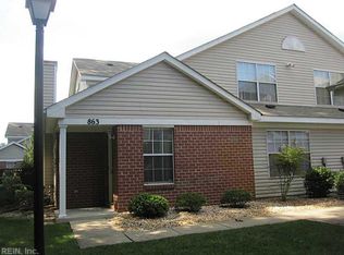 863 Miller Creek Ln, Newport News, VA 23602