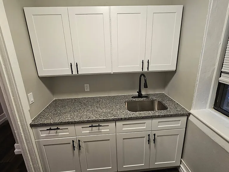 26 Dana Ave — Photo 1
