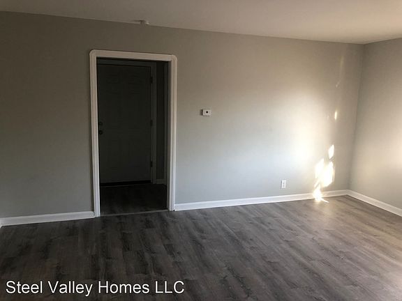 5th image of 4010 Hillman Way