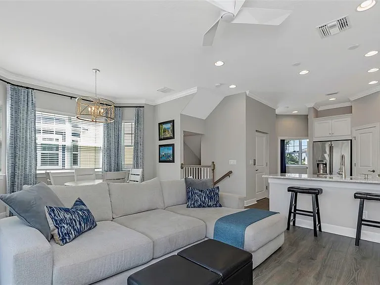 4063 Rocky Shores Dr — Photo 10
