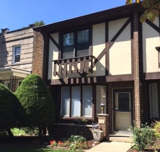 319 N Marion St, Oak Park, IL, 60302