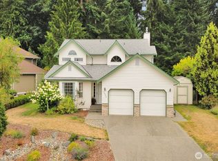 2490 Autumnwood Ct, Bellingham, WA 98229