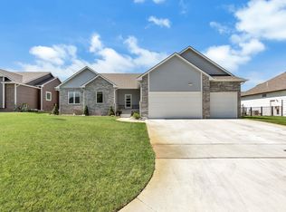 8419 W Coral St, Maize, KS 67101