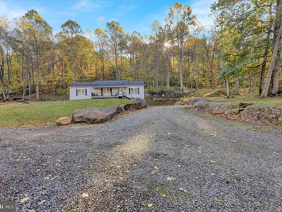 2nd image of 119 Smoketown Rd