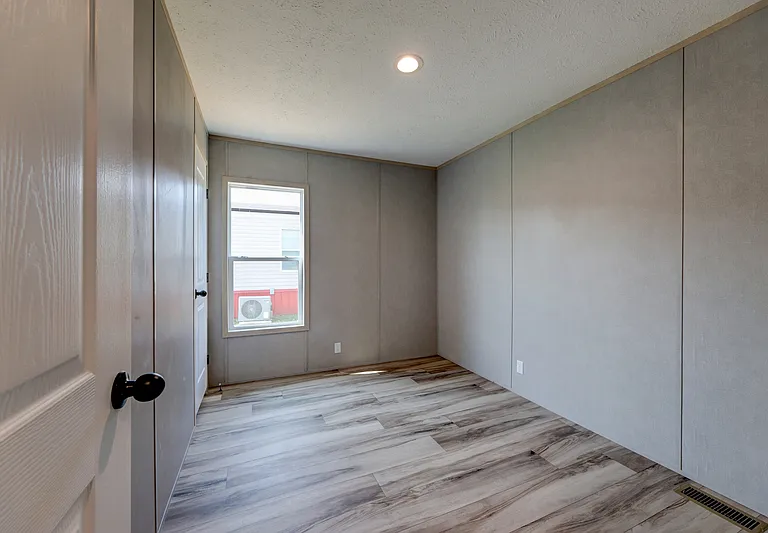 199 Seay Rd #6 — Photo 28