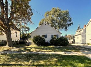 1003 N Linn St, Bay City, MI 48706
