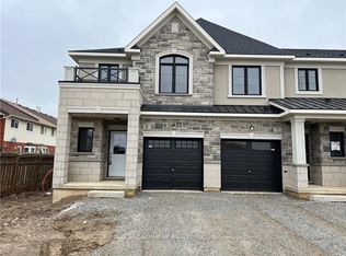 5 Genoa Dr, Hamilton, ON L9B 2X7