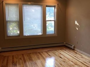 952 Pleasant St #1, Worcester, MA 01602