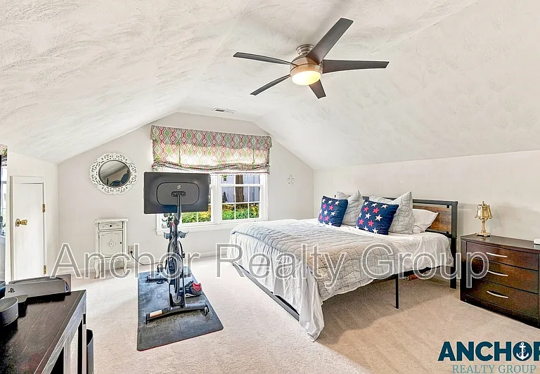2505 Ravencroft Ct — Photo 23