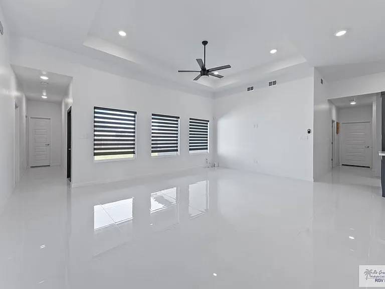 7283 Rain Forest Dr — Photo 13