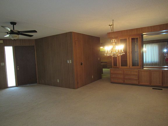 3rd image of 43352 Hillson Cir