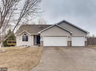 402 Birch Ct, Isanti, MN 55040