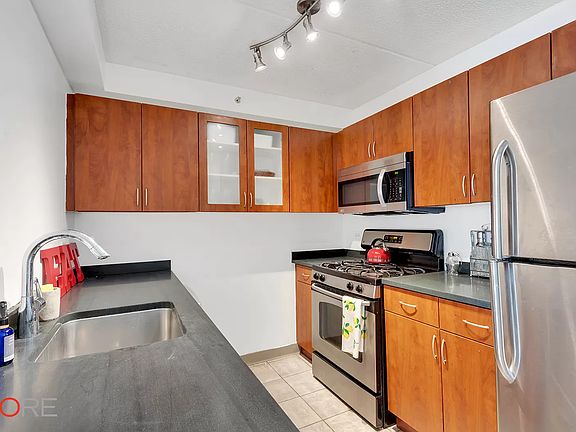 4th image of 68 Bradhurst Ave APT 6D