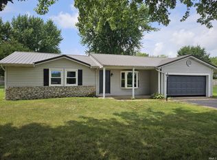 650 S Elm St, Bunker Hill, IN 46914