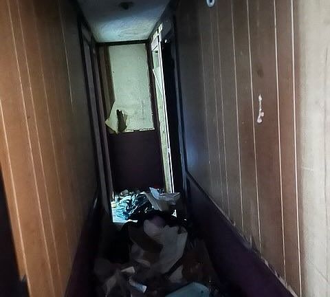 3rd image of 13915 Harding Ave