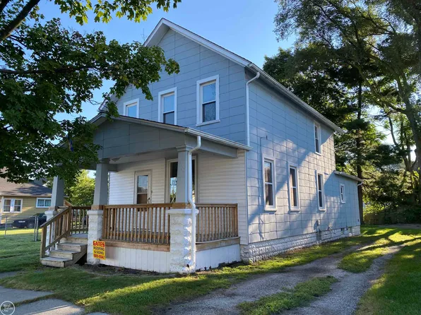1718 Jay St, Port Huron, MI 48060