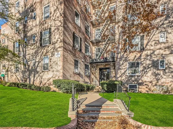 54-17 31st Ave #5I, Woodside, NY 11377