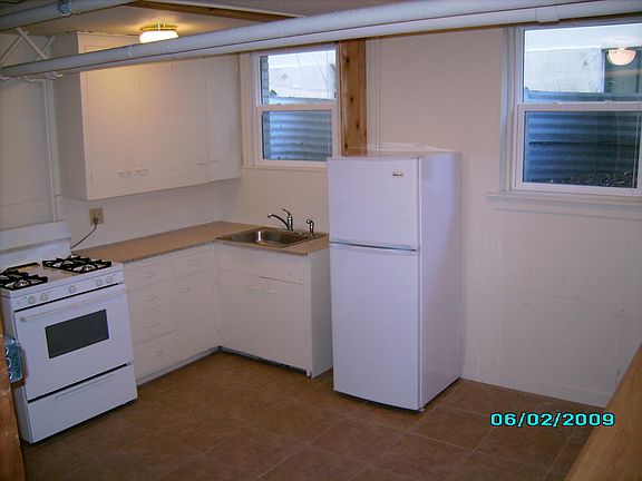 3rd image of 1600 Ashland Ave #5