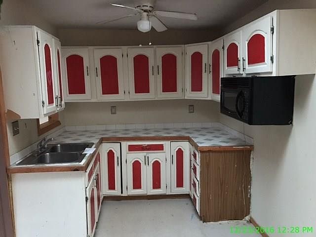 2nd image of 1104 N 9th St