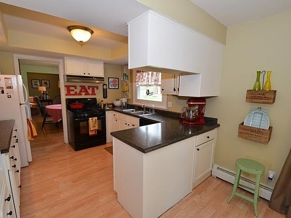 5th image of 54677 Windingbrook Dr