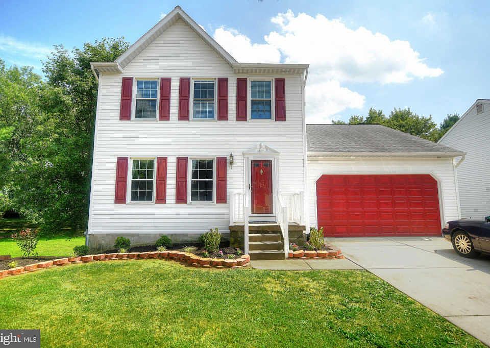 1st image of 1527 Fountain Glen Dr