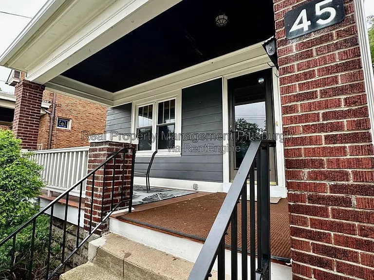 45 Shady Dr W — Photo 3