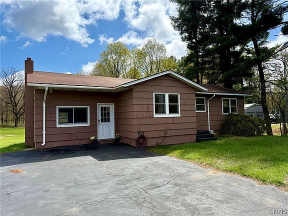 2nd image of 7928 Morgan Rd