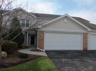 514 Torch Pine Ct, Waterford, WI 53185