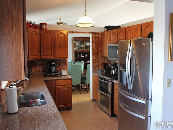 4th image of 776 Ponderosa Dr