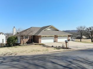 108 Hampshire Dr, Branson, MO 65616
