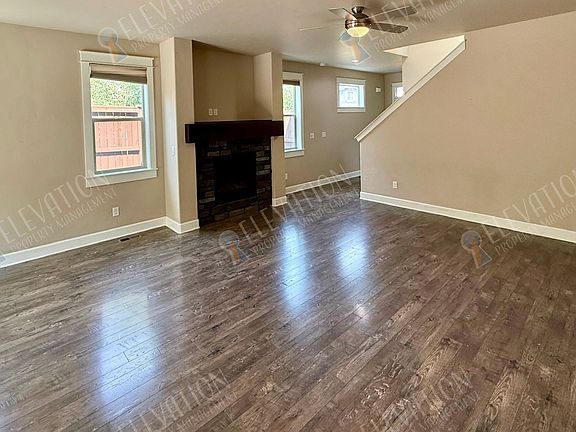 5th image of 63151 Black Powder Ln