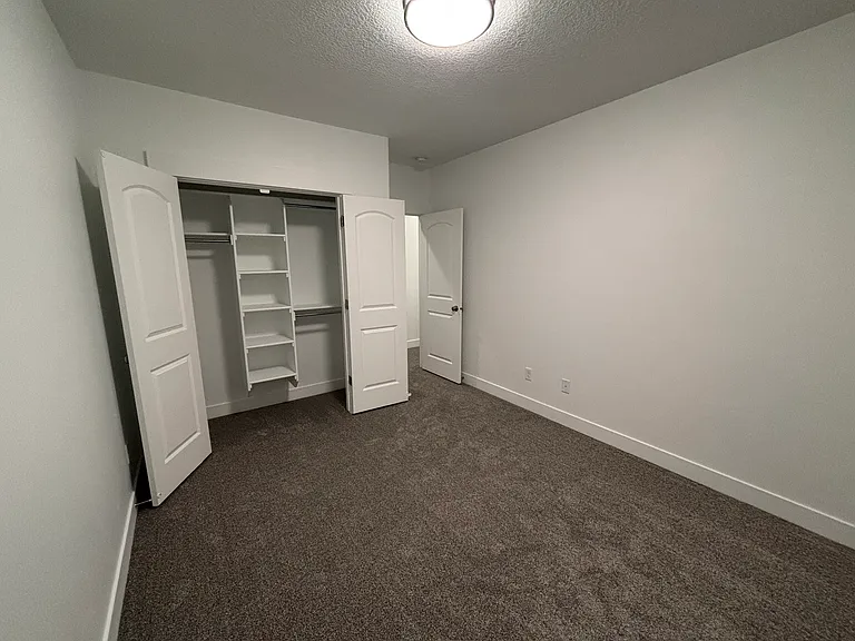3594 W 2800 S — Photo 10