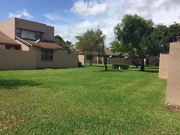 3rd image of 1276 NW 122nd Ter