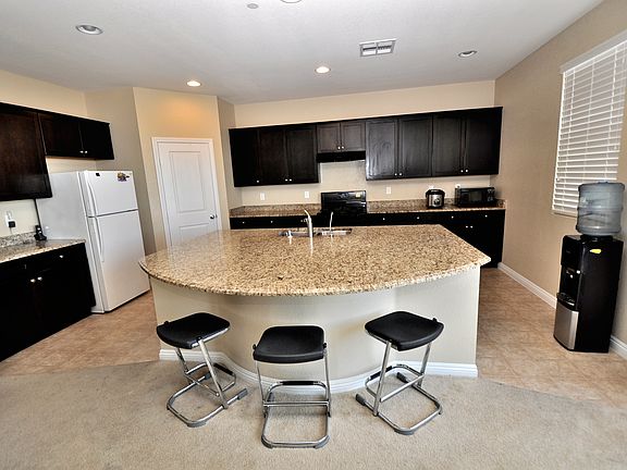 4th image of 721 Nerka Dr