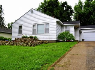 904 E Buffalo St, Bolivar, MO 65613