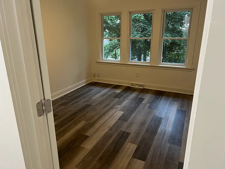 673 Harrison Ave — Photo 7