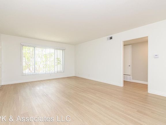 5th image of 10554 National Blvd APT 5