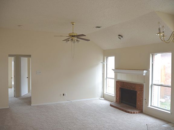 5th image of 5108 Waltham Ct