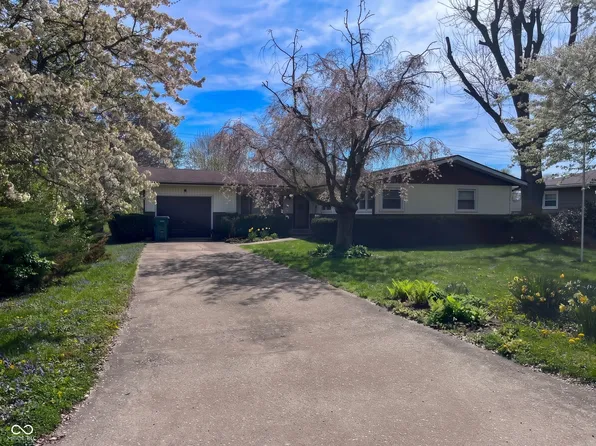 8 Eastgate Dr, Crawfordsville, IN 47933