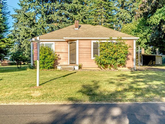 2nd image of 5803 NE 77th Cir