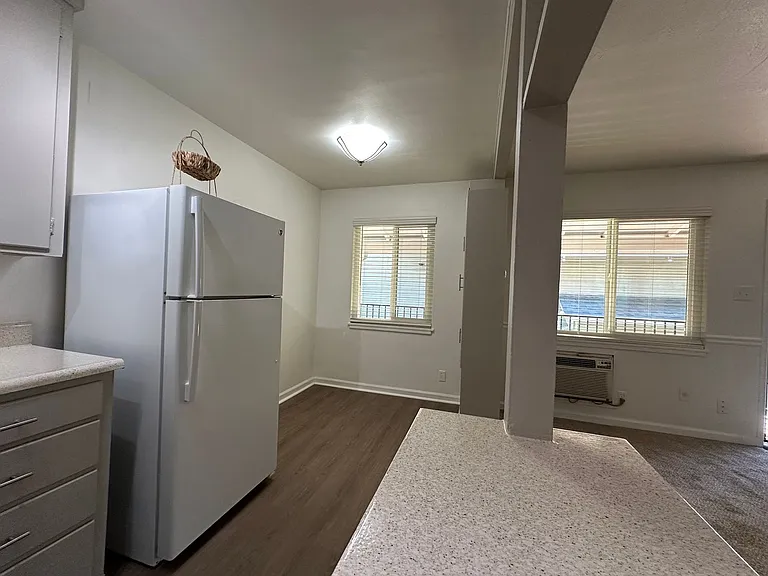 Live Where Downtown Meets Midtown at 1808 N Street — Photo 39