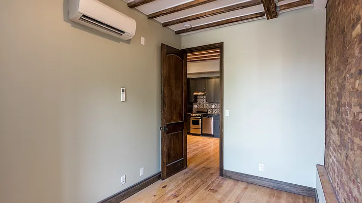 Rented by Nooklyn NYC LLC | media 7