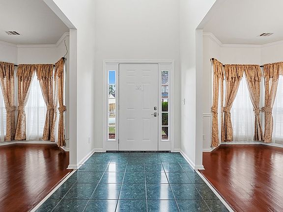 4th image of 1261 Woodland View Rd