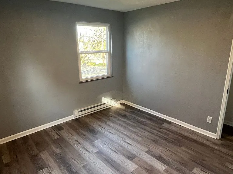 4060 Reading Rd — Photo 21