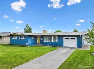 1102 E Elm St, Othello, WA 99344