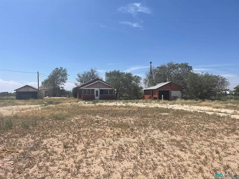 2nd image of 3805 N Dal Paso St